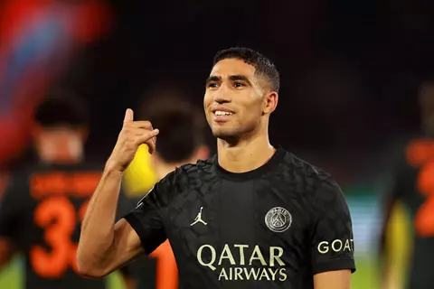 إنريكي يكشف تطورات إصابة حكيمي وموقفه من كأس أمم أفريقيا 